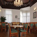 Hotel Centre 3*