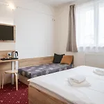 Centre Hotel 3*