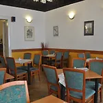 城市中心酒店 3*