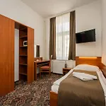 Centre Hotel
