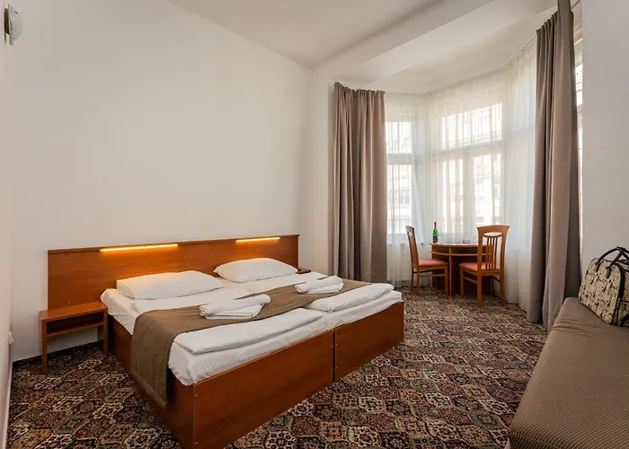 Centre Hotell